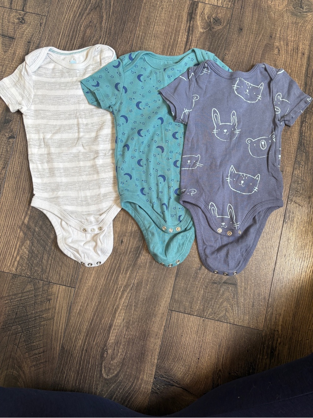 🌴 Cloud Island Baby Bodysuits 3 Pack Size 12M 100% Cotton